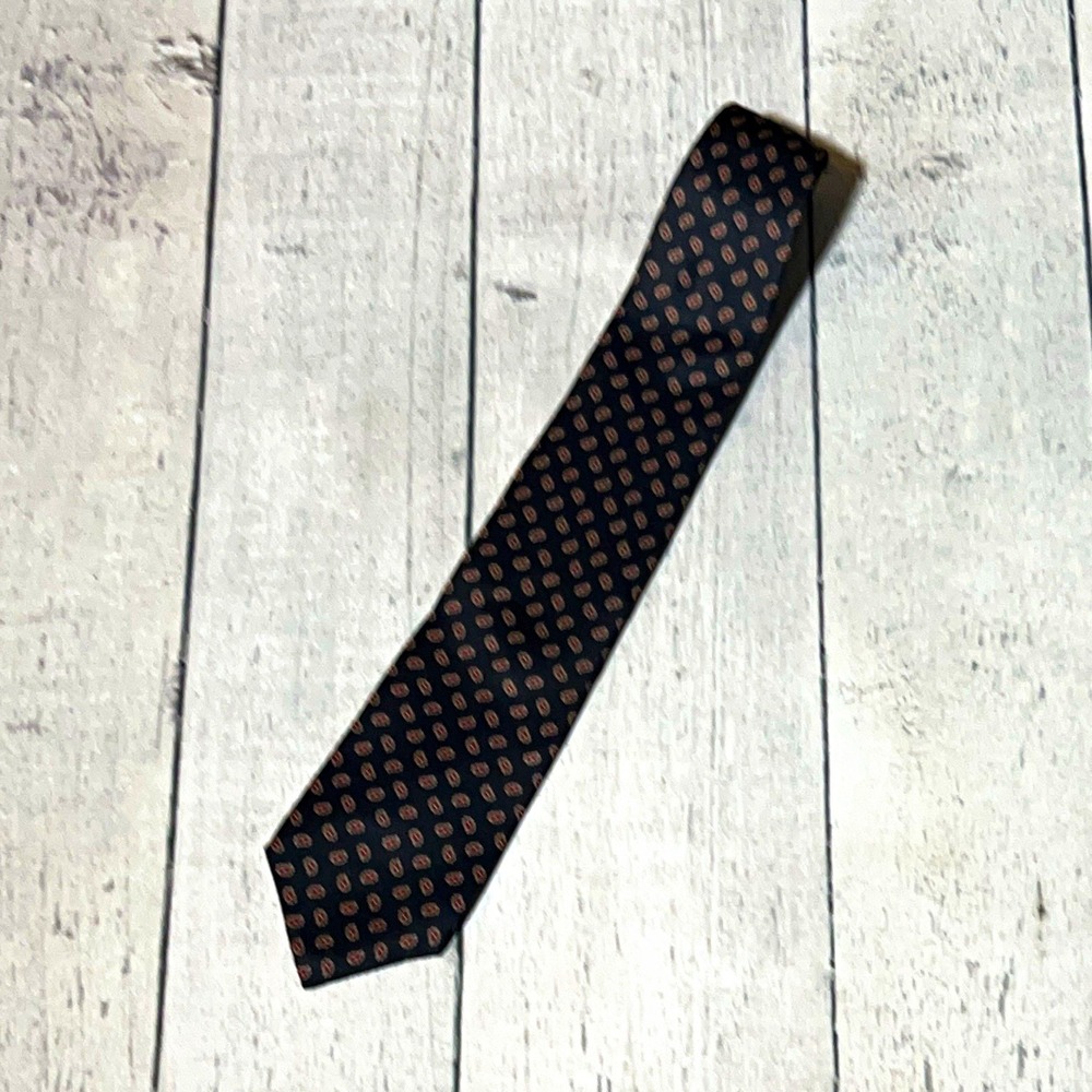 Hastings Bay Men's Neck Tie Black & Red Geometric Pattern Necktie
